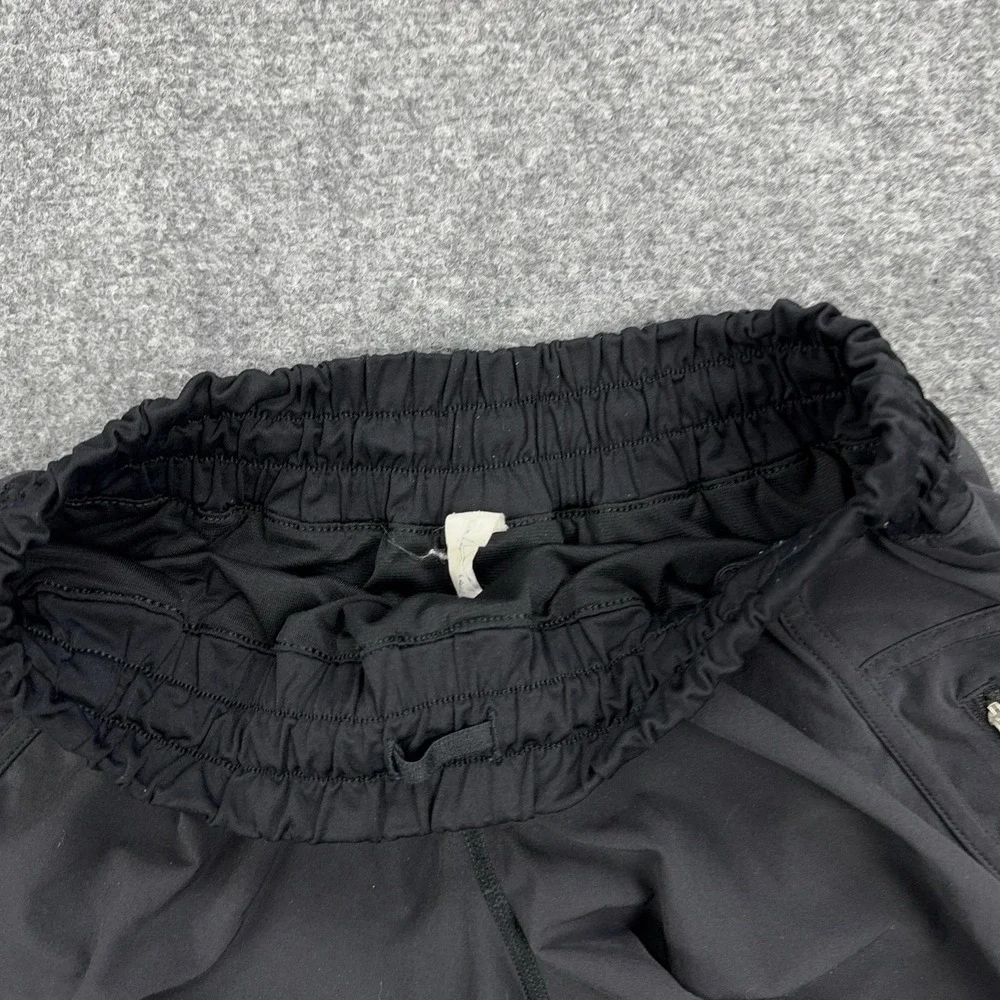 Lululemon Shorts Womens 6 Black 3.5 Inseam Lined Zip Pocket Running Athletic